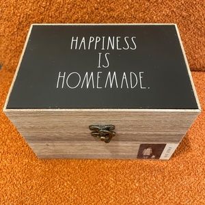 Rae Dunn HAPPINESS IS HOMEMADE Recipe Box